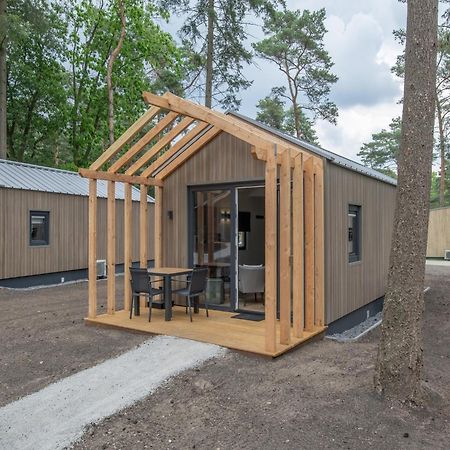 Nice Tiny House With Air Conditioning, On A Holiday Park, 12 Km From Eindhoven Mierlo Exterior foto